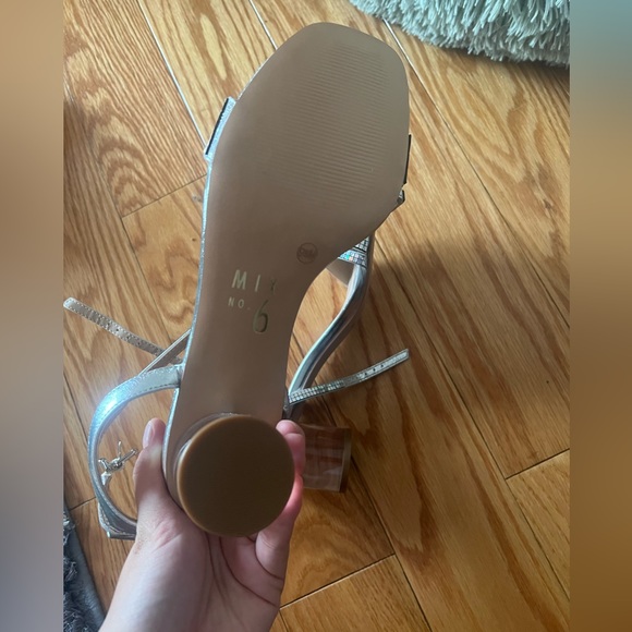 Mix No. 6 Sparkle Heels! - Picture 3 of 4